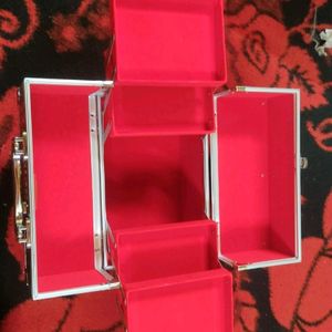 Vanity Box