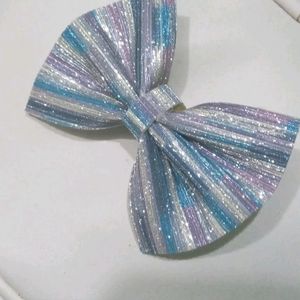 Sparkle bow