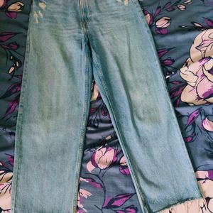 H&M Straight Fit Jeans