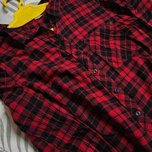 H&M Checkered Crop Shirt