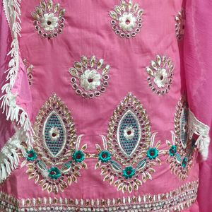 Sale Very Beautiful Cotton Suit