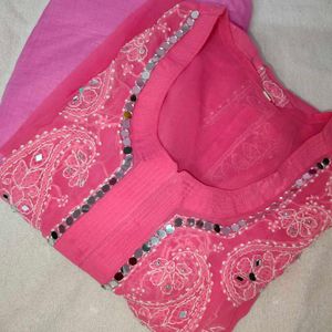 Beautiful Chikankari Kurti