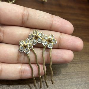 Set Of 3 Trendy Hairpins  - Golden