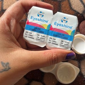 Contact Lens With Protective Liquid And Box