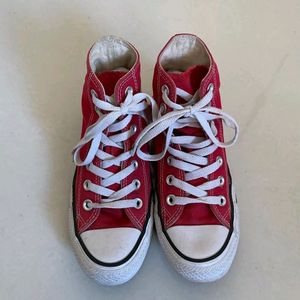 Red Converse Shoes Women (5.5UK) (Men 3.5UK)