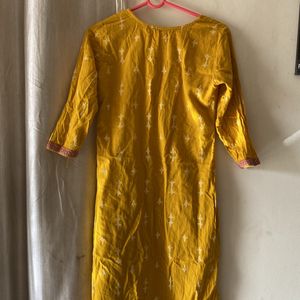 Yellow 3/4 Sleeves Kurta Small Size