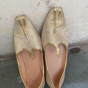 Ethnic Men’s Footwear