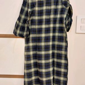 Melange Branded L Size Bell Sleeves Checked Kurti