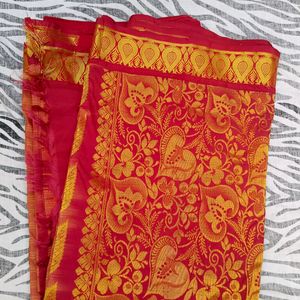 beautiful pattu saree