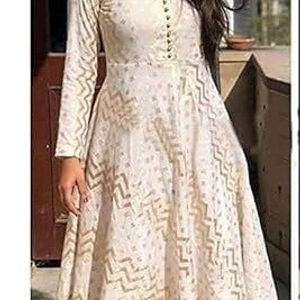 Women's Anarkali Round Neck Style Kurti