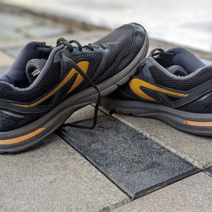 KALENJI Running Shoes (Size:9)