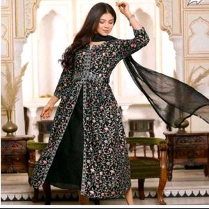 Trendy Kurti And Dupatta Set