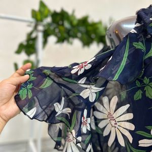 Cold Shoulder Floral Top