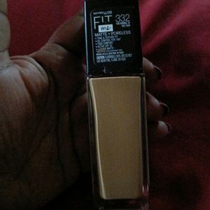 Maybelline Fit Me Foundation