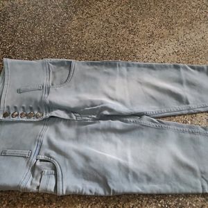 Three Quarter Jeans