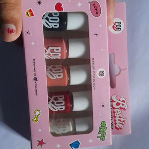 Set Of 5 Nail Polish