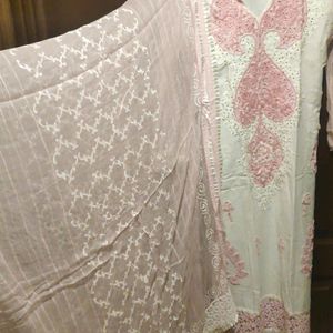 kurta with dupatta