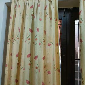 10 Beautiful Golden Curtains With Flowers