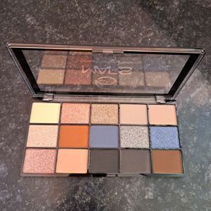 Mars Cosmetics 15 Colors Eyeshadow Pellet