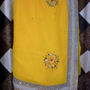 Saree With Stitched Blouse