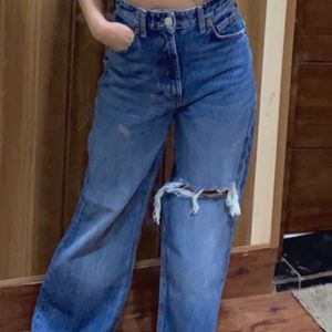 Zara Ripped Flared Jeans, Size Xs