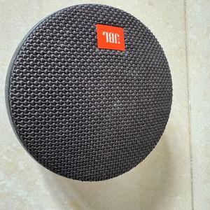 JBL Clip 2 Speakers