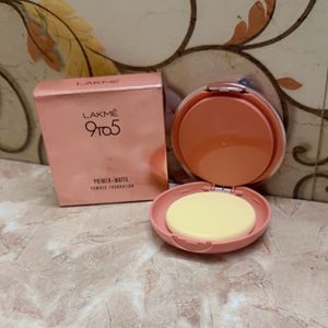 Lakme 9to5 Compact