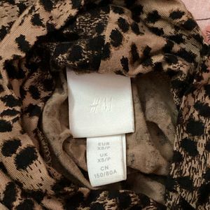 H&M leopard print top