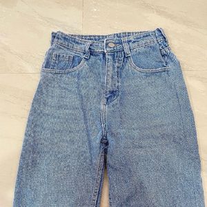 Blue Mom’s Fit Jeans