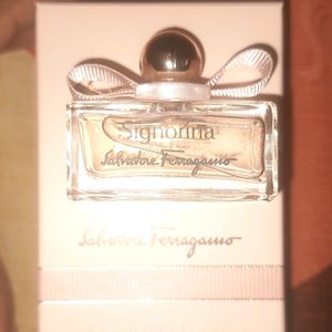 Salvatore Ferragamo Signorina Eau De Perfume