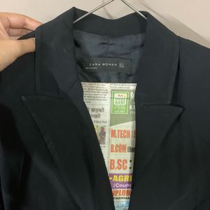 *Rare Piece* Zara Pearl Button Blazer