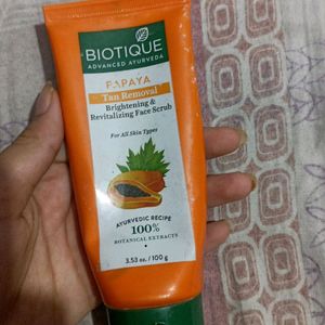 Face Biotique Scrub