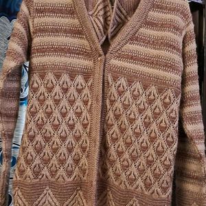 Beautiful New Warm Sweater