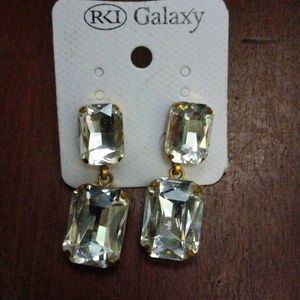 Diamond White Earrings