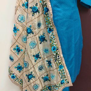 Beautiful Suit With Dupatta