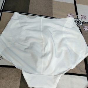 New Good Condition 😃 High Waist Panty