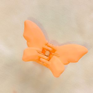 Korean Butterfly Hair Claw (Orange 🍊)