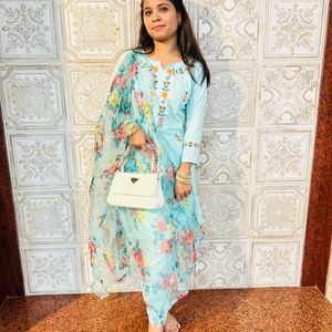 Slu Blue FloralOraganza dress With Dupatta And Pan