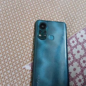 Infinix Hot 11s