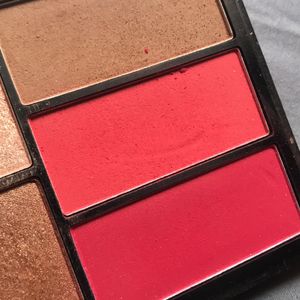 Pro Blusher And Highlighter Palette