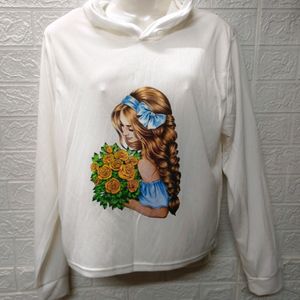 Floral Beauty: Stylish Hoodie T-Shirt for Medium-S