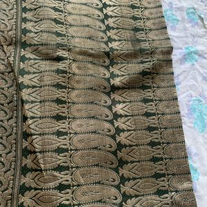 Banarasi Silk Saree In Bottle Green