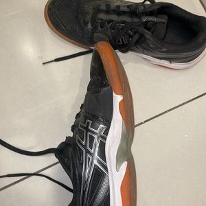 ASICS Non Marking Shoes