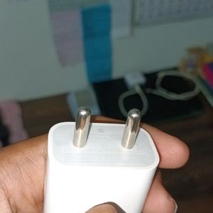 APPLE ORIGINAL 20W CHARGER AT CHEAPEST PRICE