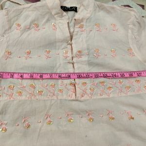 Ari work Chikankari Kurta