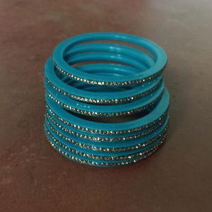 New Bangles ( Set Of 4) Size 2*8