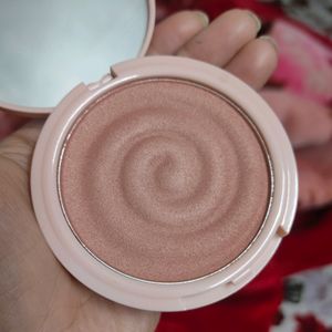 My Glam Kplay Rose Highlighter