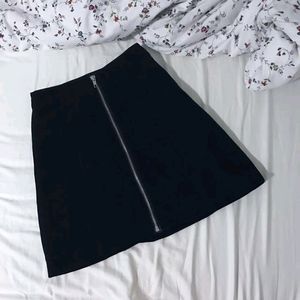 Short Skirt (Women's)