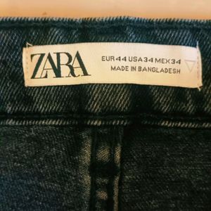 Zara Brand Short For Women Size 36 And 38