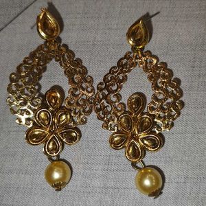 Fashionable Kundan Danglers In Gold Look